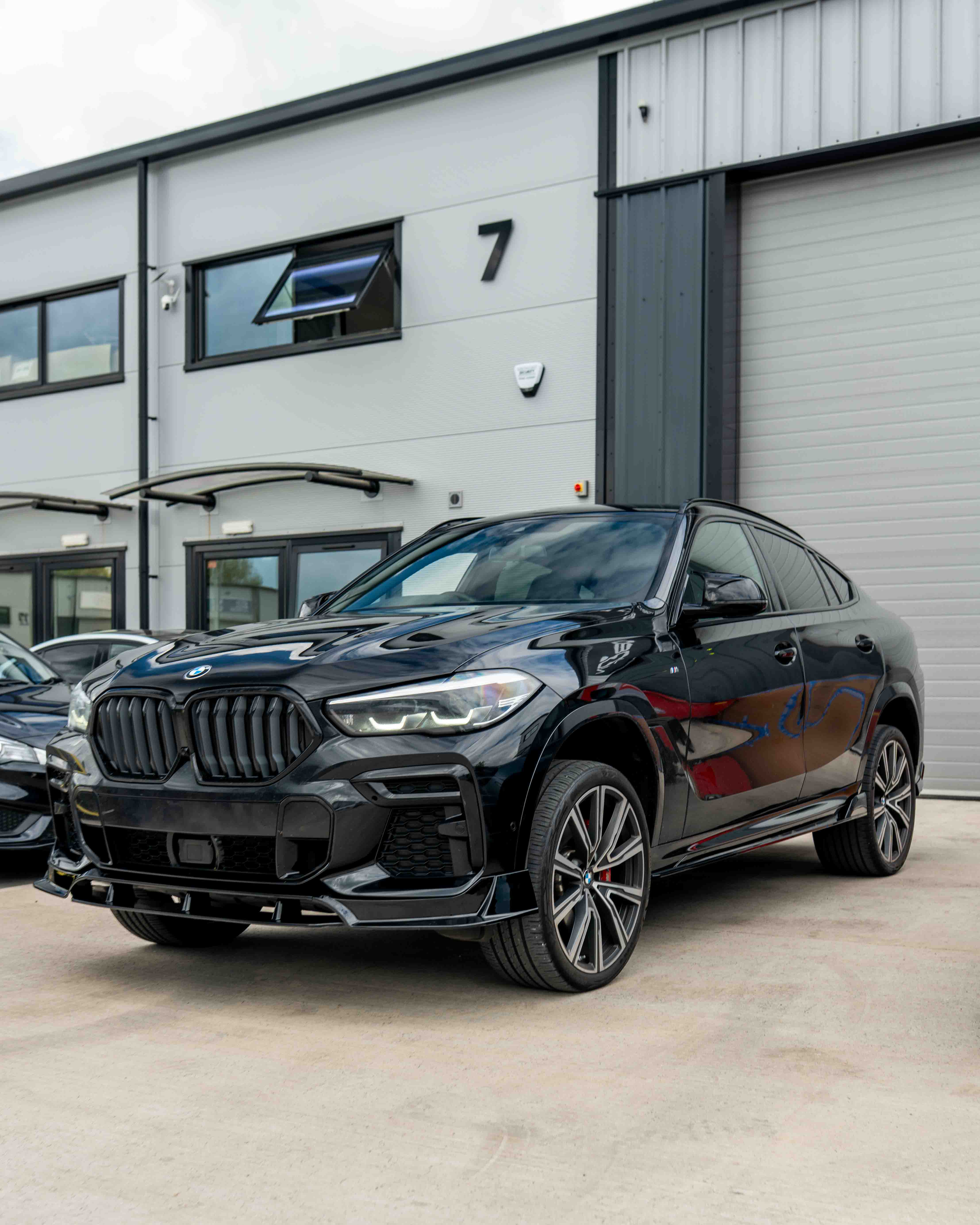 BMW G06 X6 PRE-LCI 2020-2024 FULL GLOSS BLACK KIT
