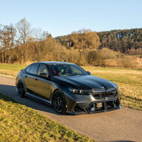 BMW G90 M5 & G99 M5 TOURING 2024+ CARBON FIBRE SIDE SKIRTS - V1 - CT DESIGN