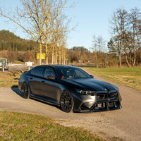 BMW G90 M5 & G99 M5 TOURING 2024+ CARBON FIBRE SPLITTER - V1 - CT DESIGN