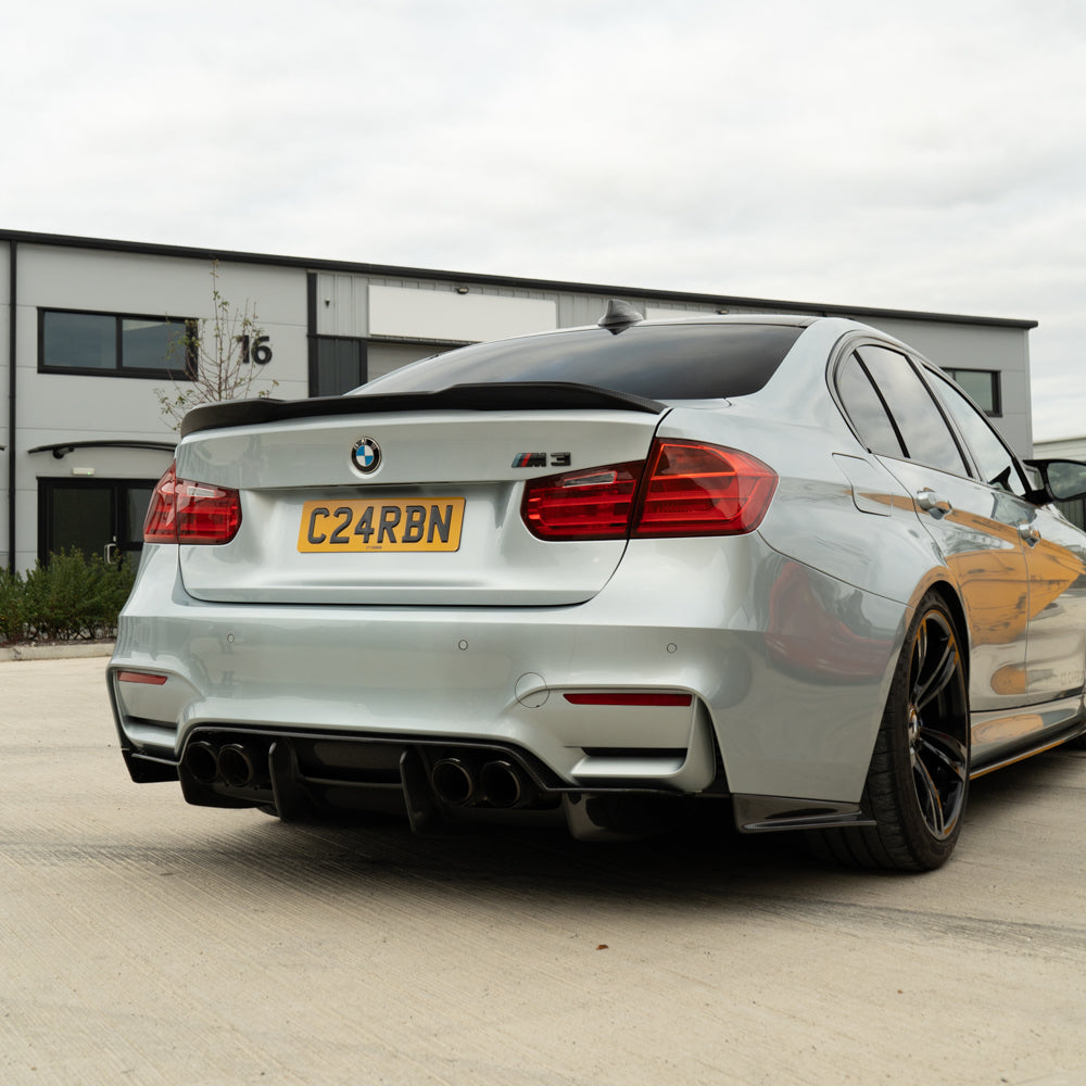 BMW M3/M4 (F80 F82 F83) CARBON FIBRE DIFFUSER - V4
