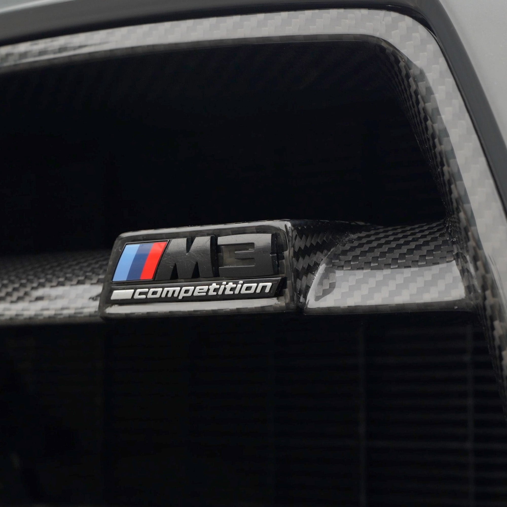 BMW M3/M4 G80/G81/G82/G83 CARBON FIBRE GRILLE - WITHOUT ACC - V1