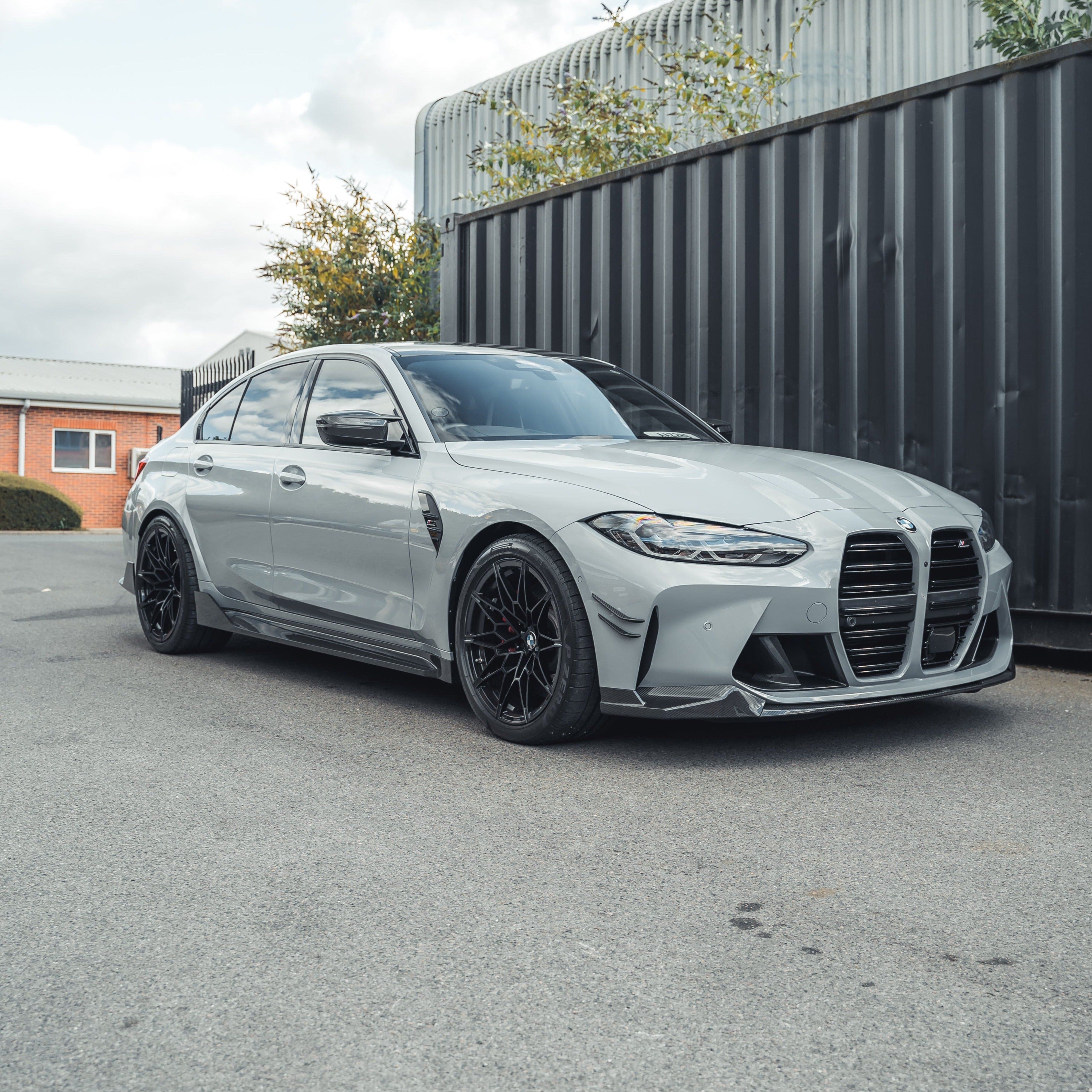 BMW M4 G83 FULL CARBON FIBRE KIT - V2