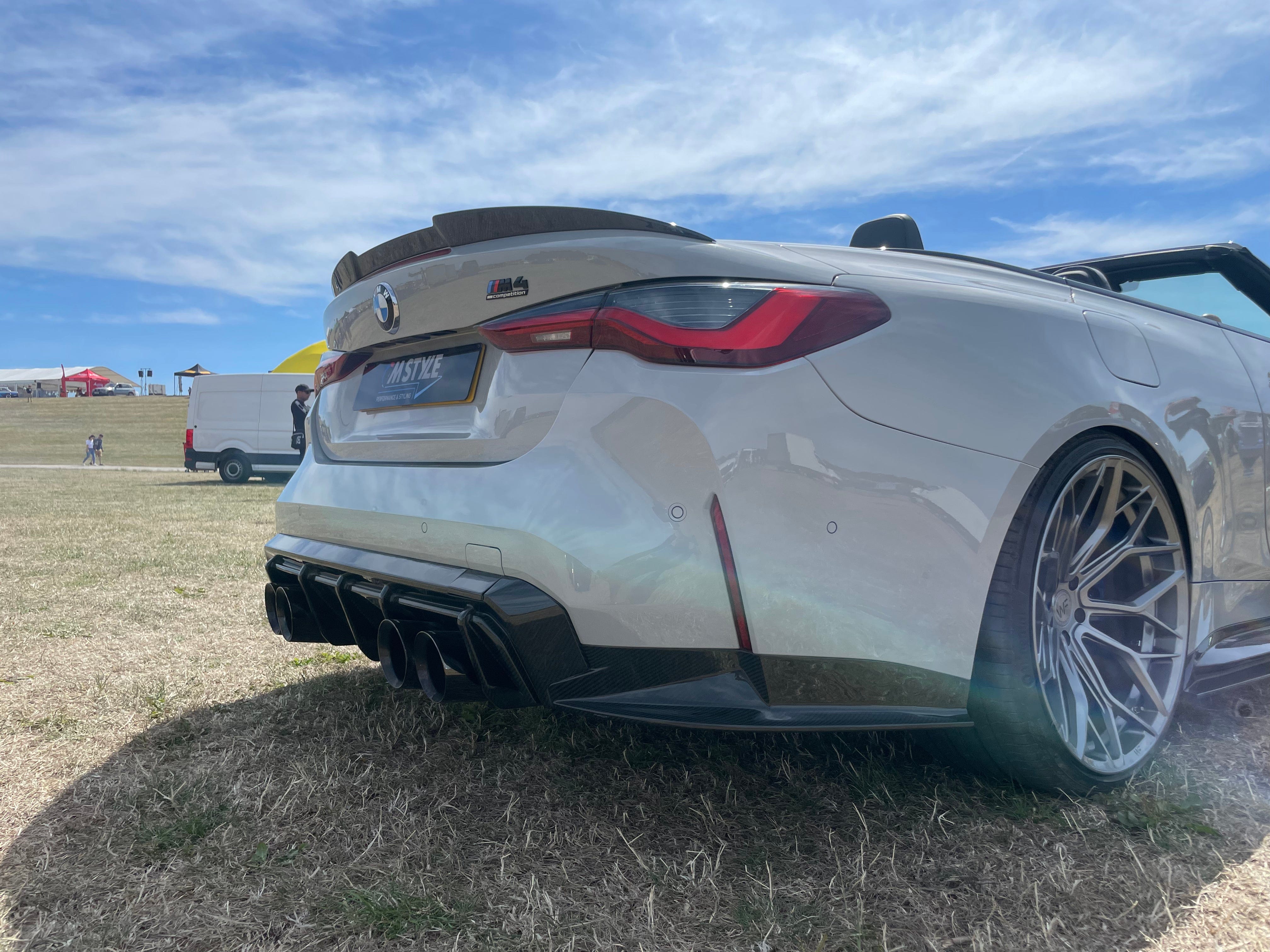 BMW M4 G83 FULL CARBON FIBRE KIT - V2