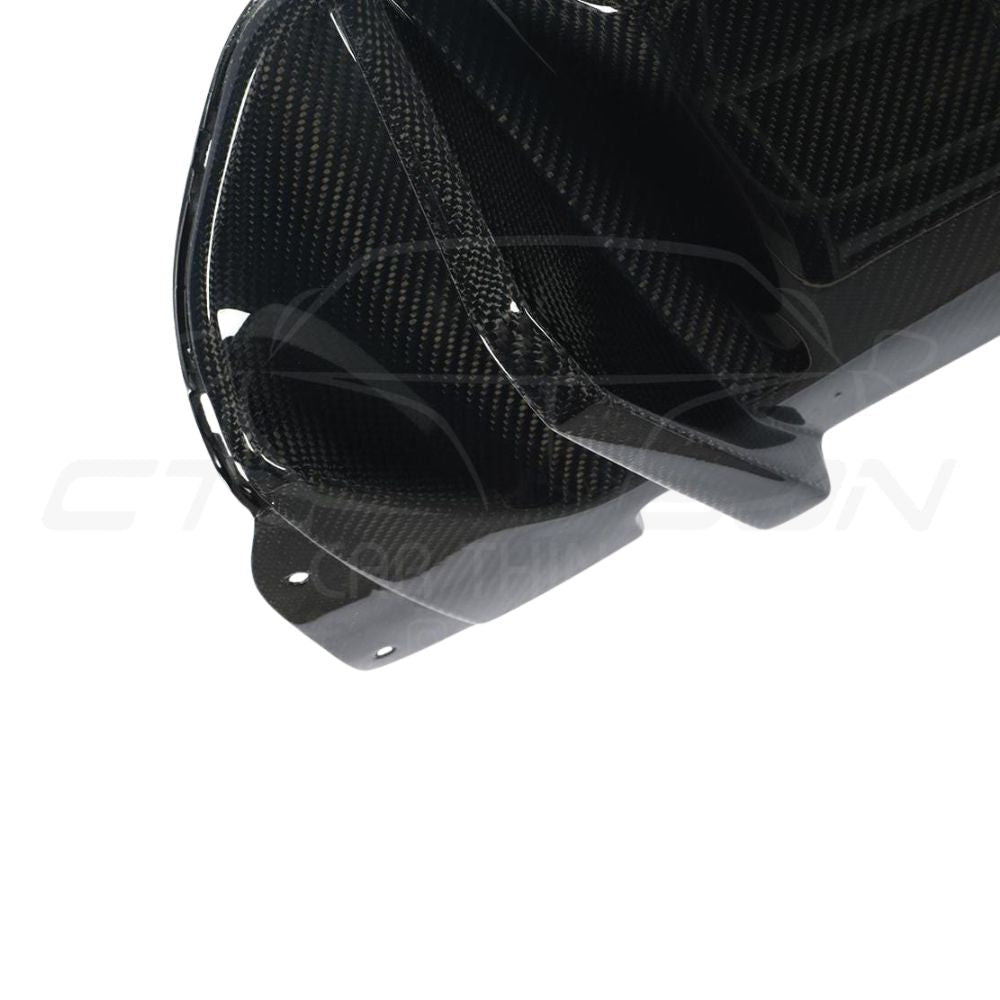 BMW M5 F90 CARBON FIBRE DIFFUSER - V1