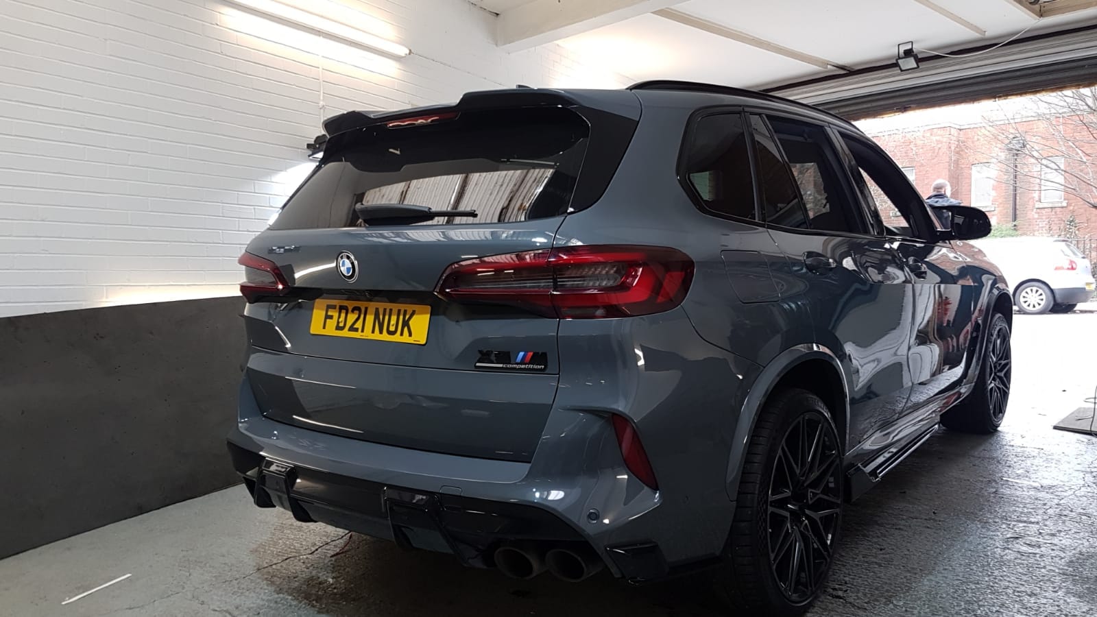 BMW X5M F95 2019-2022 PRE-LCI GLOSS BLACK KIT