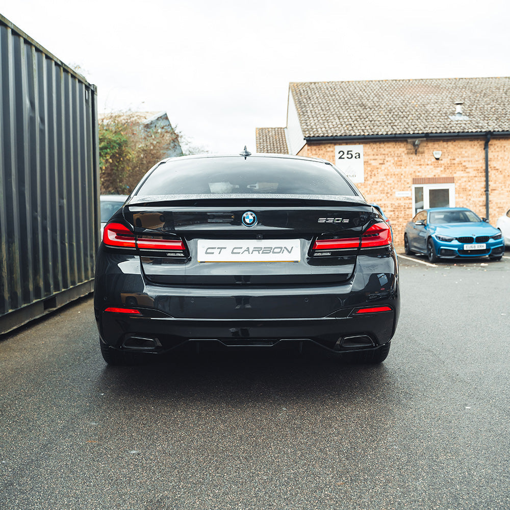 BMW 5 SERIES G30 GLOSS BLACK SPOILER - V5