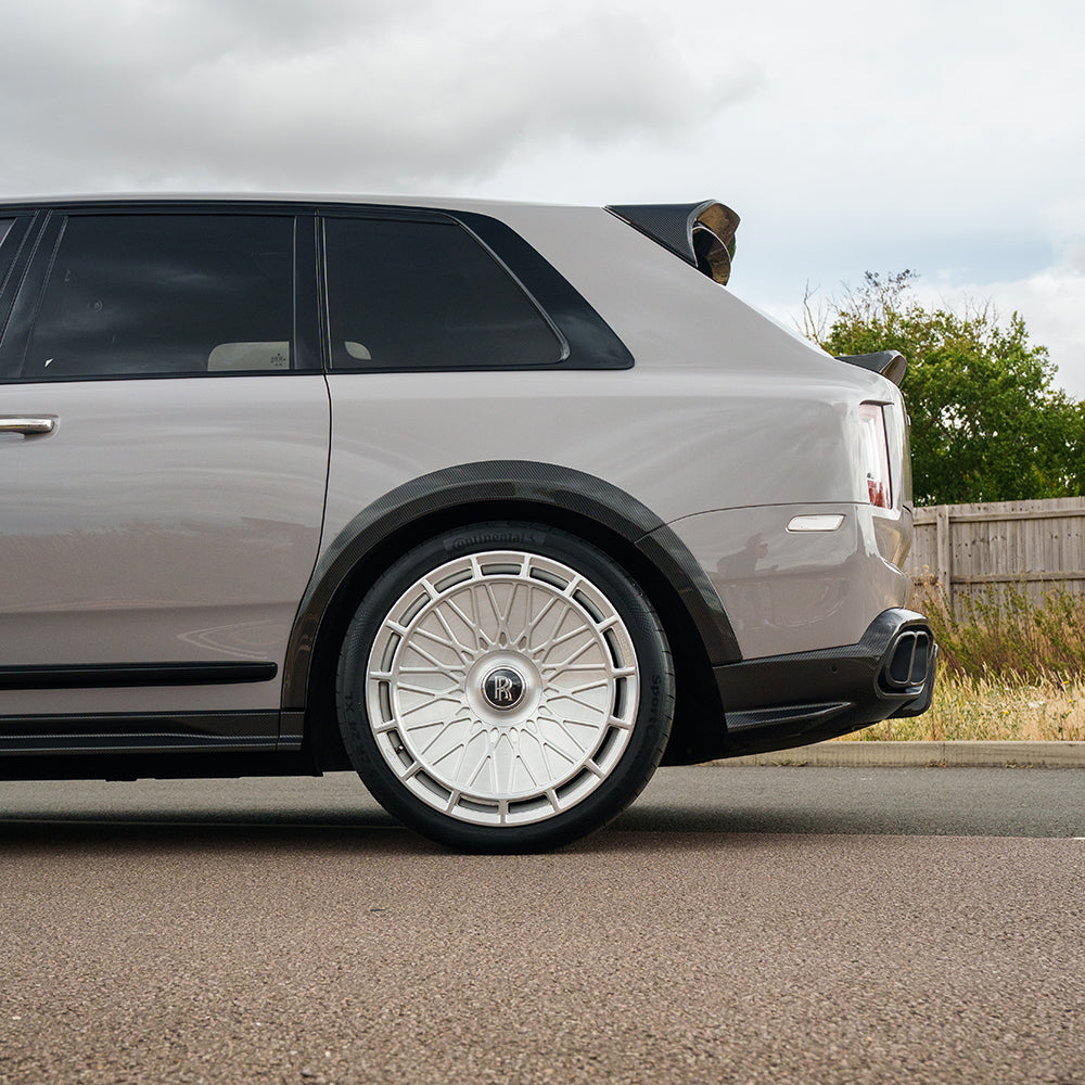 ROLLS ROYCE CULLINAN FULL CARBON FIBRE KIT - CT DESIGN
