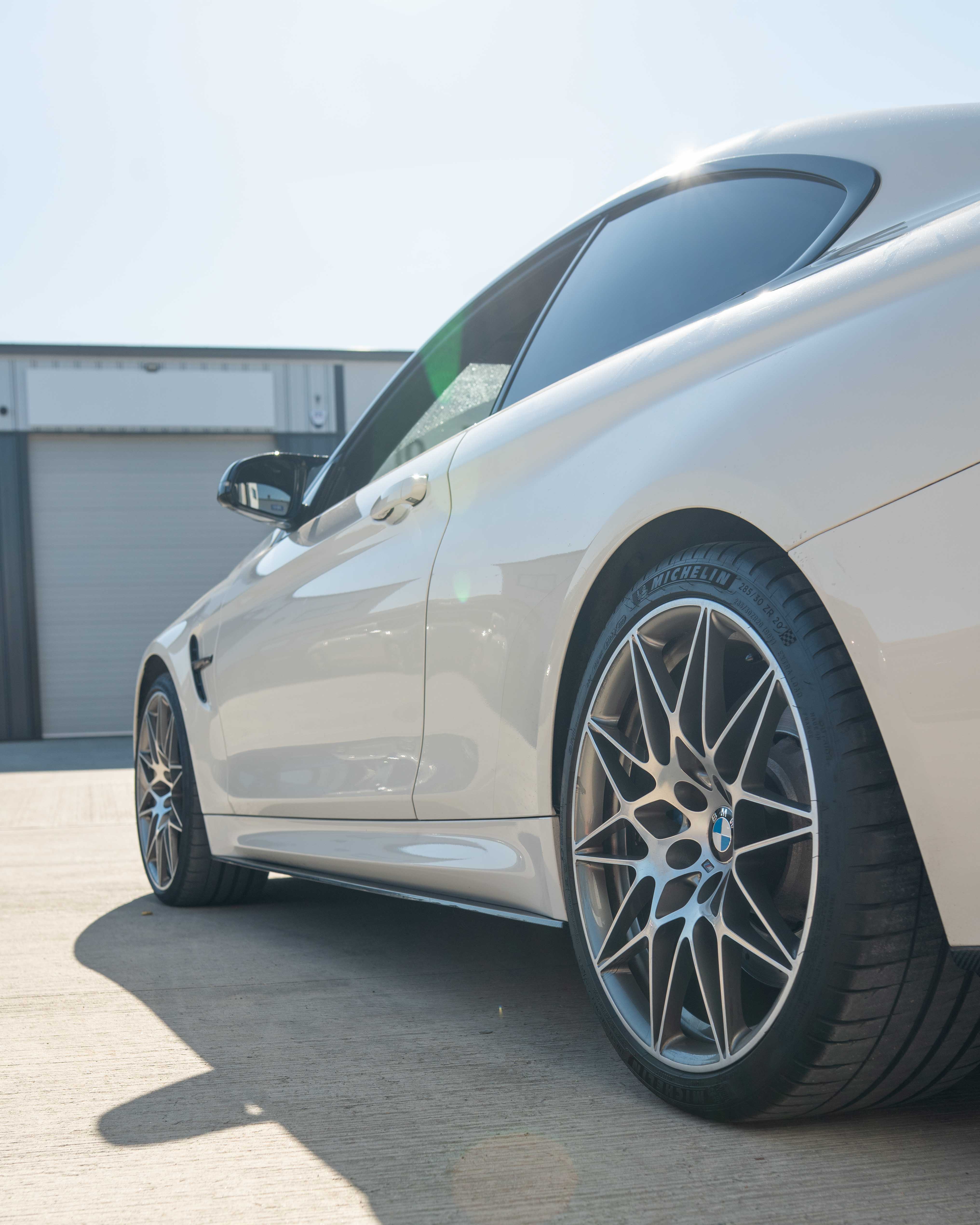 BMW F82 M4 COUPE 2014-2020 FULL CARBON FIBRE KIT - V3