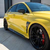 AUDI RS3 8Y 2022+ CARBON FIBRE FRONT FENDER TRIM - CT DESIGN