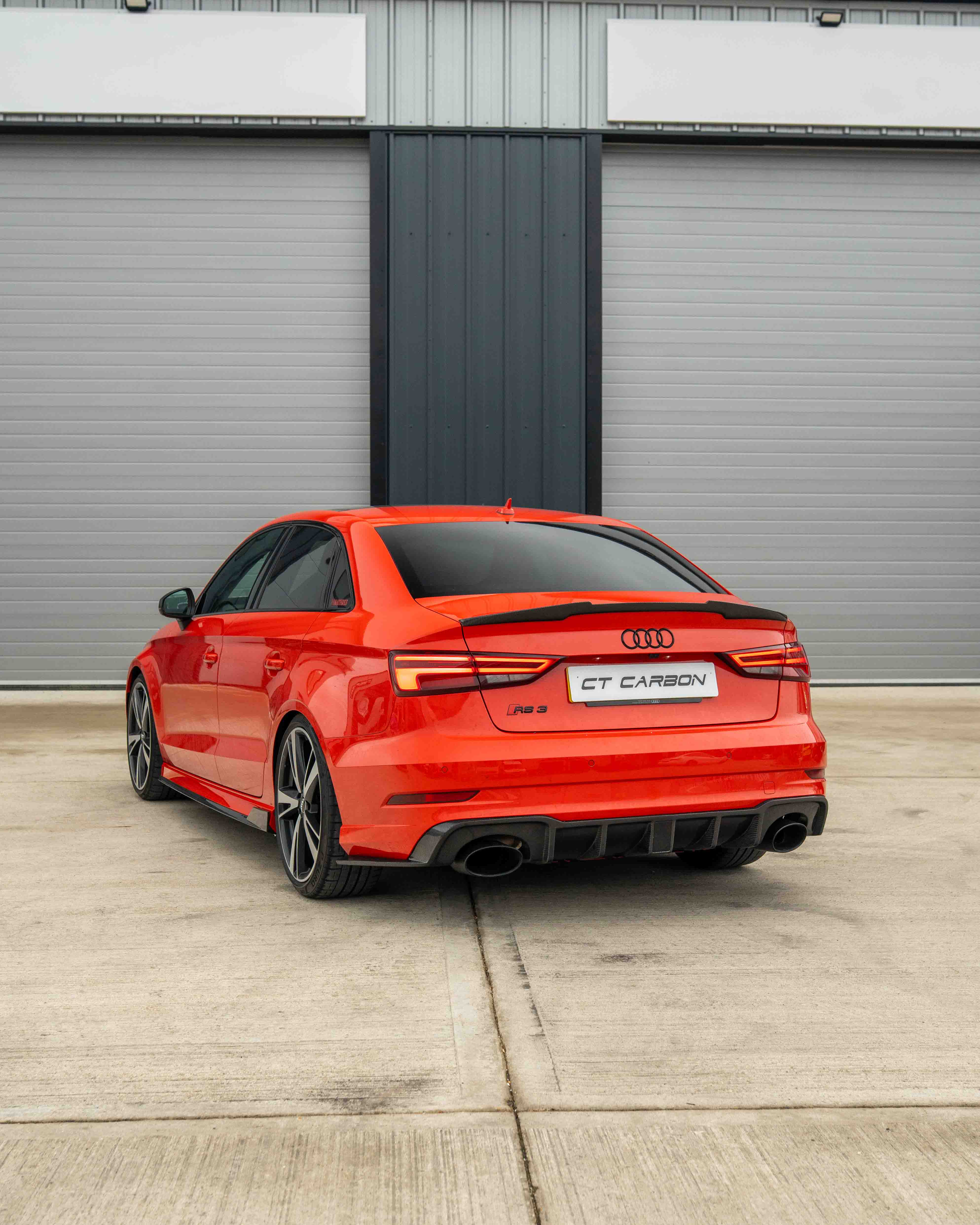 AUDI RS3 8V SALOON REAR CARBON DIFFUSER WITH DTM LIGHT