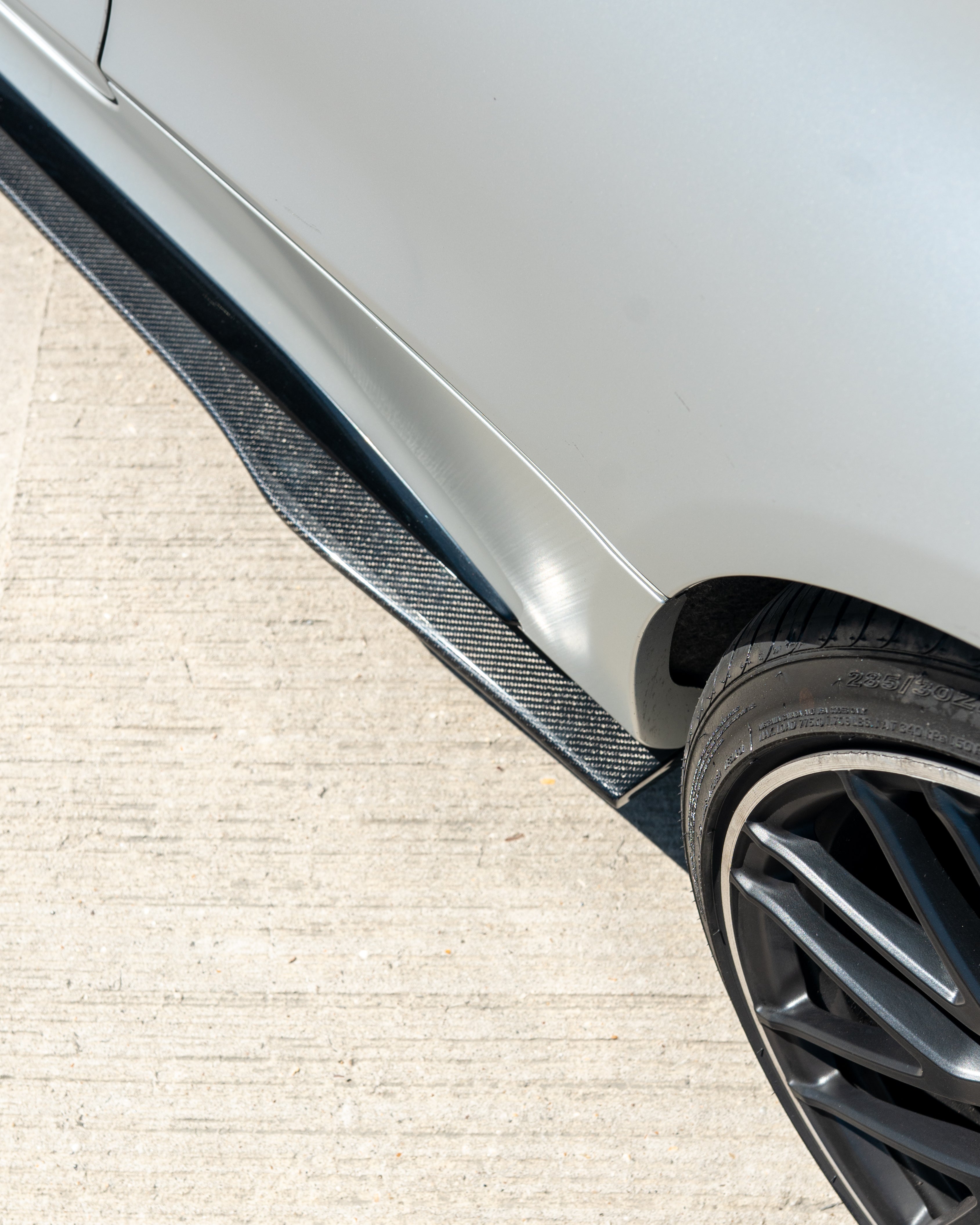 MERCEDES W205 C63 & C63S COUPE 2DR & SALOON 4DR CARBON SIDE SKIRTS - V1