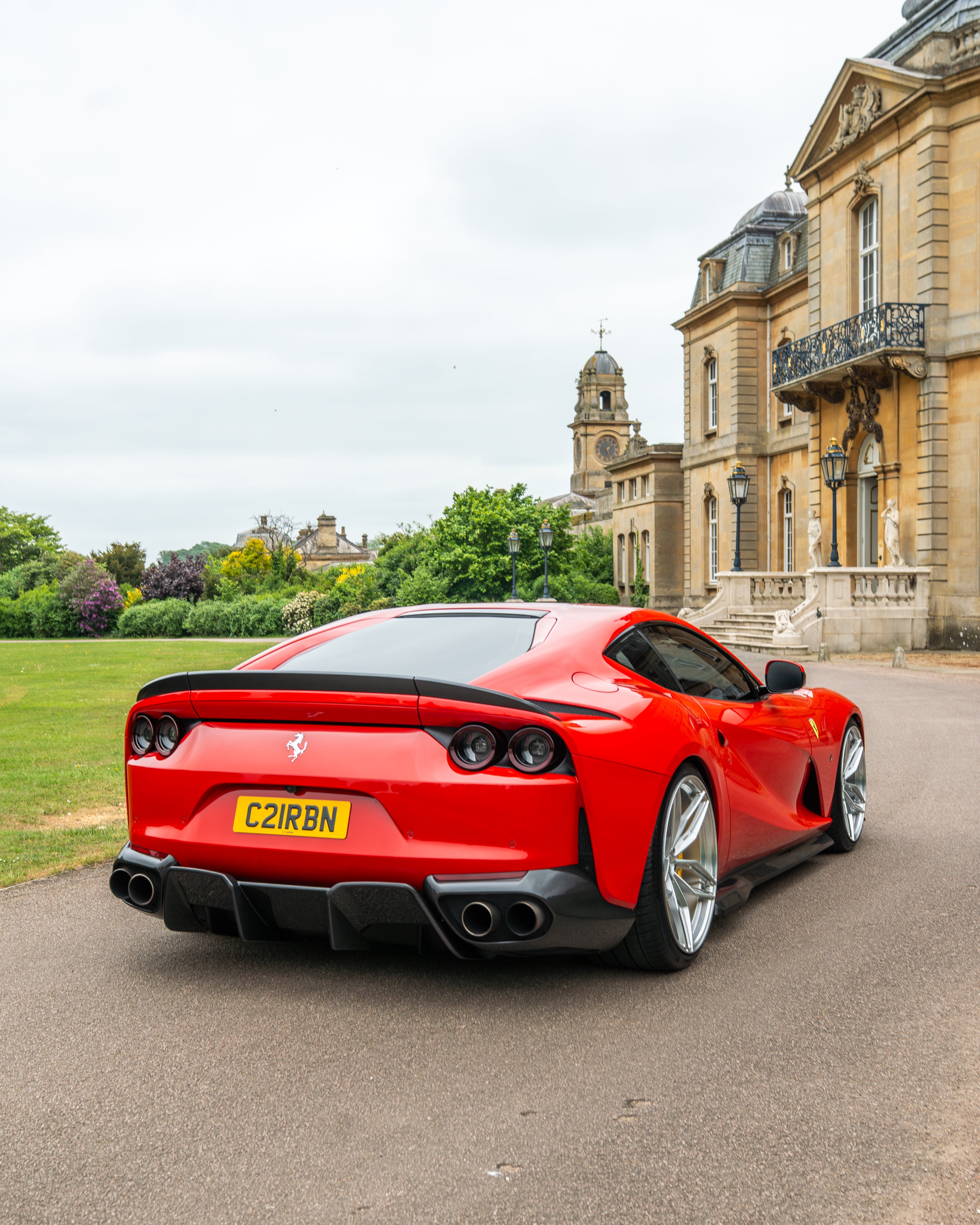 FERRARI 812 SUPERFAST CARBON FIBRE KIT V1 - CT DESIGN