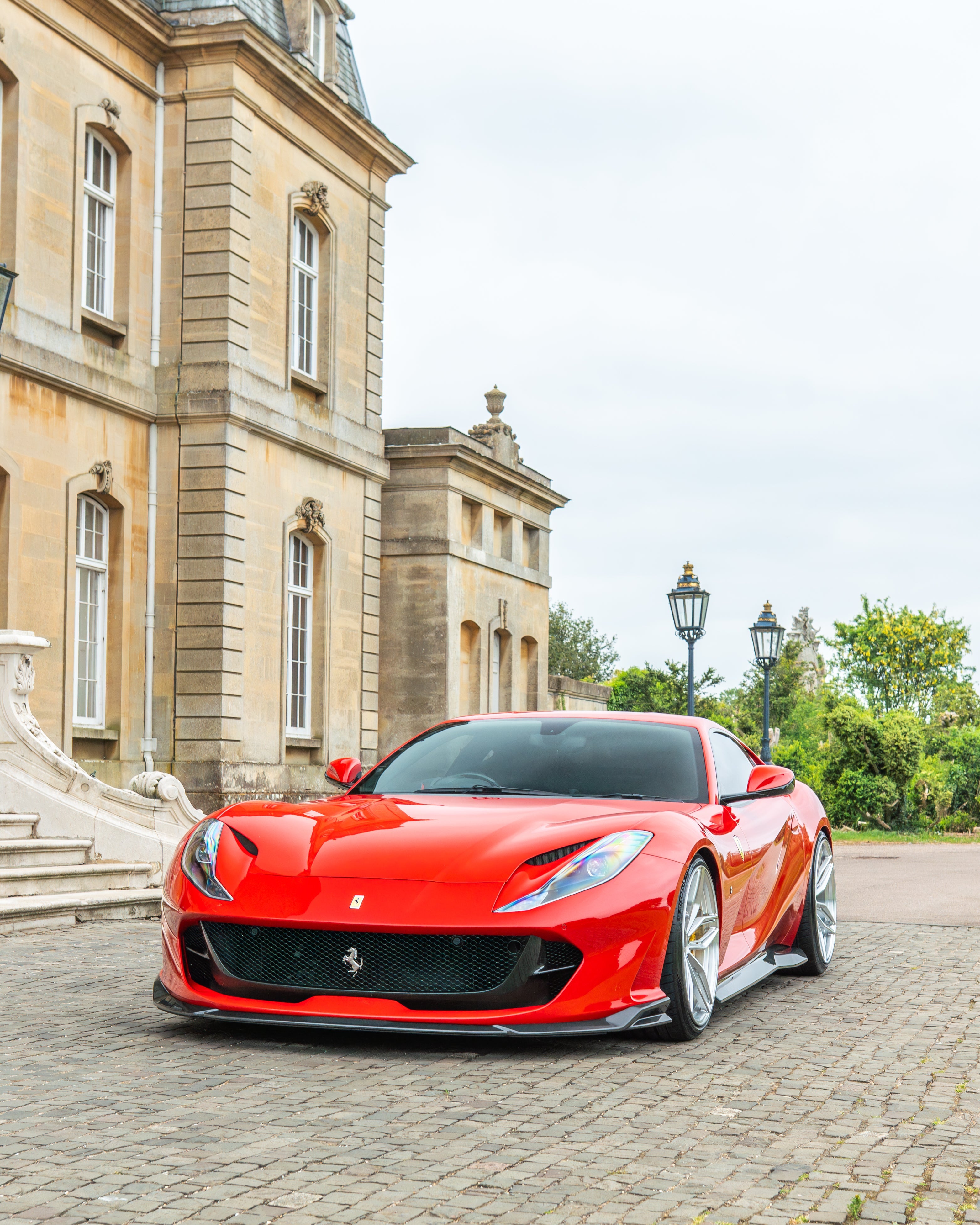FERRARI 812 SUPERFAST CARBON FIBRE KIT V1 - CT DESIGN