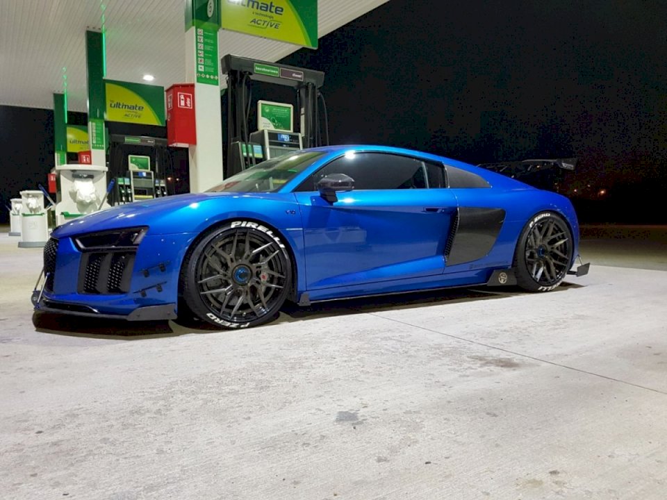 Maxton Design - RACING SIDE SKIRTS DIFFUSERS AUDI R8 MK2 (2017 - UP)