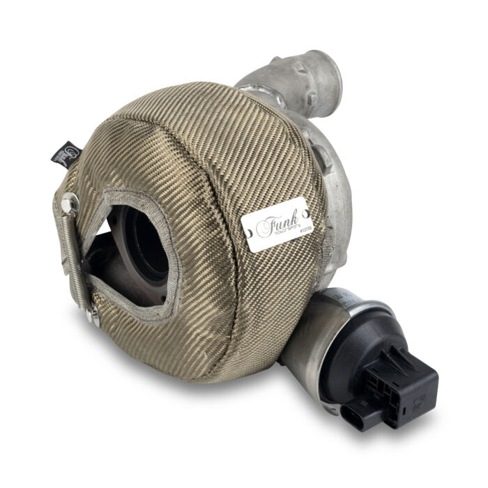 Volkswagen Scirocco Turbo Blanket 4-layer construction In Three Blanket Finishes