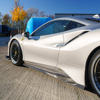 FERRARI 488 PISTA CARBON FIBRE KIT - CT DESIGN
