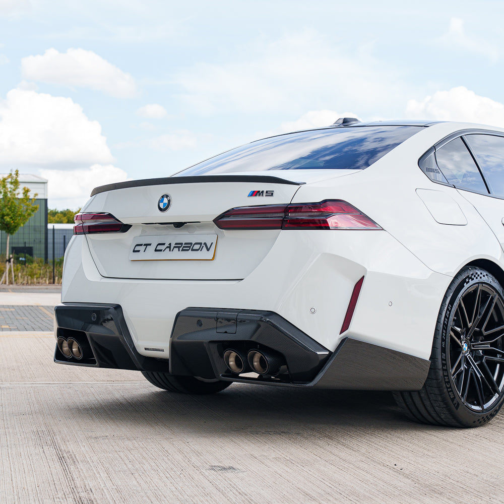 BMW G90 M5 2024+ CARBON FIBRE FULL KIT - V2