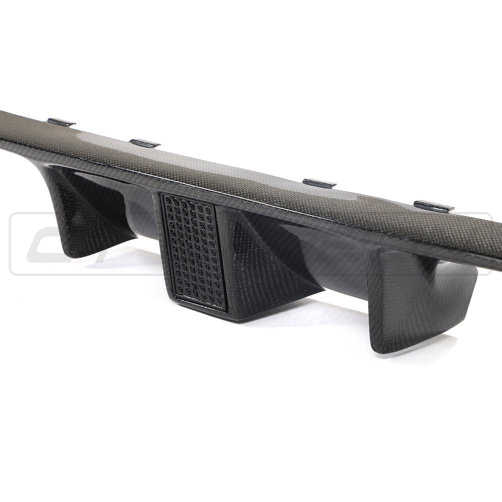 BMW M4 (F83) CONVERTIBLE FULL CARBON FIBRE KIT - V4