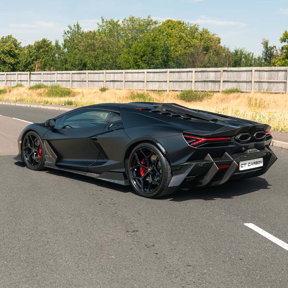 LAMBORGHINI REVUELTO CARBON FIBRE SIDE SKIRTS - CT DESIGN