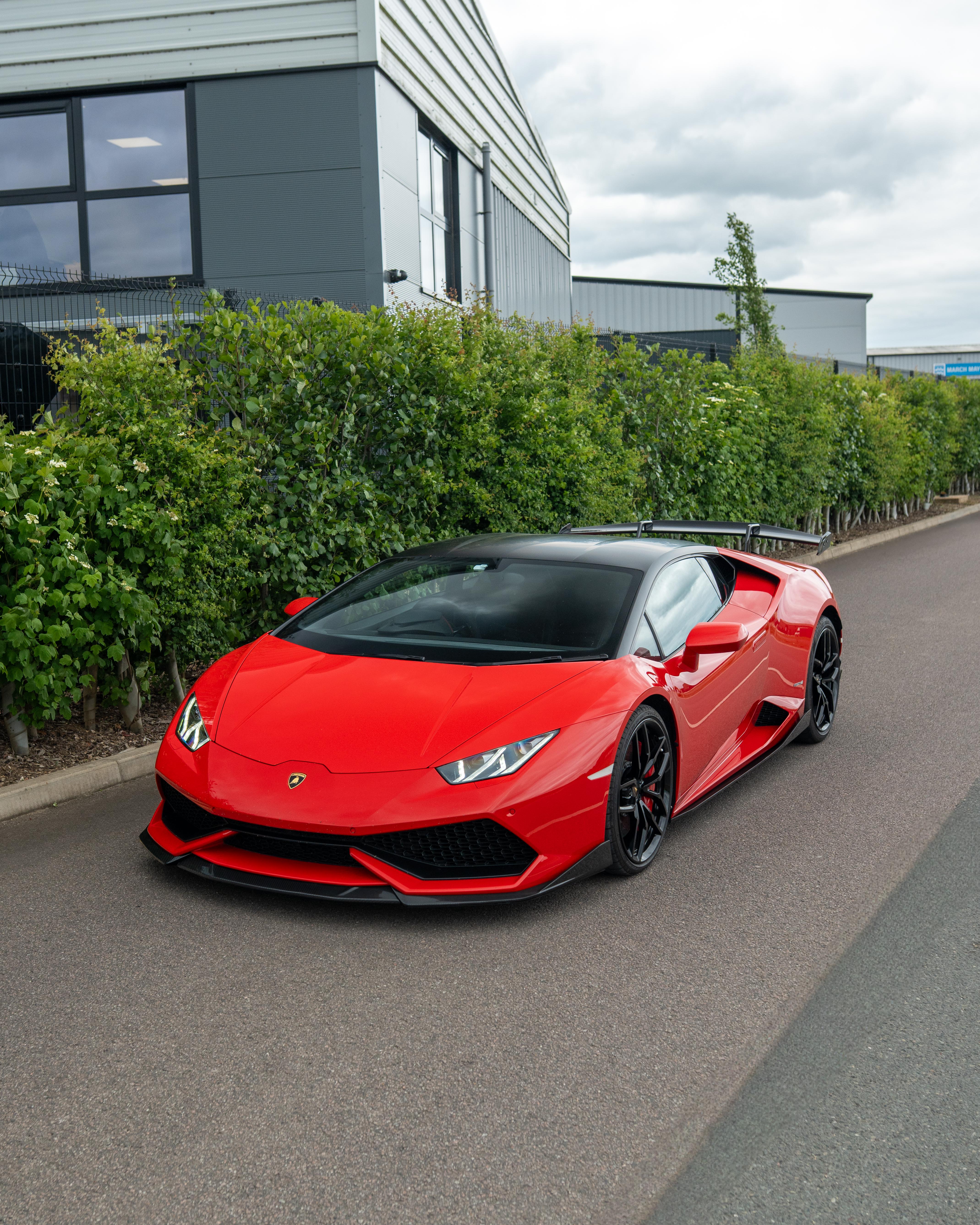 LAMBORGHINI HURACAN LP-610 CARBON FIBRE SPLITTER - CT DESIGN