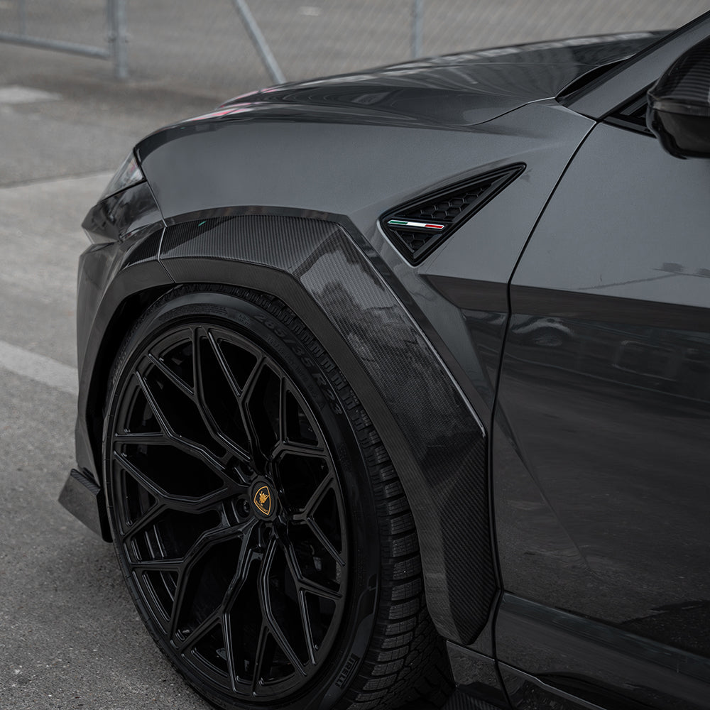 LAMBORGHINI URUS FULL CARBON FIBRE ARCHES - CT DESIGN