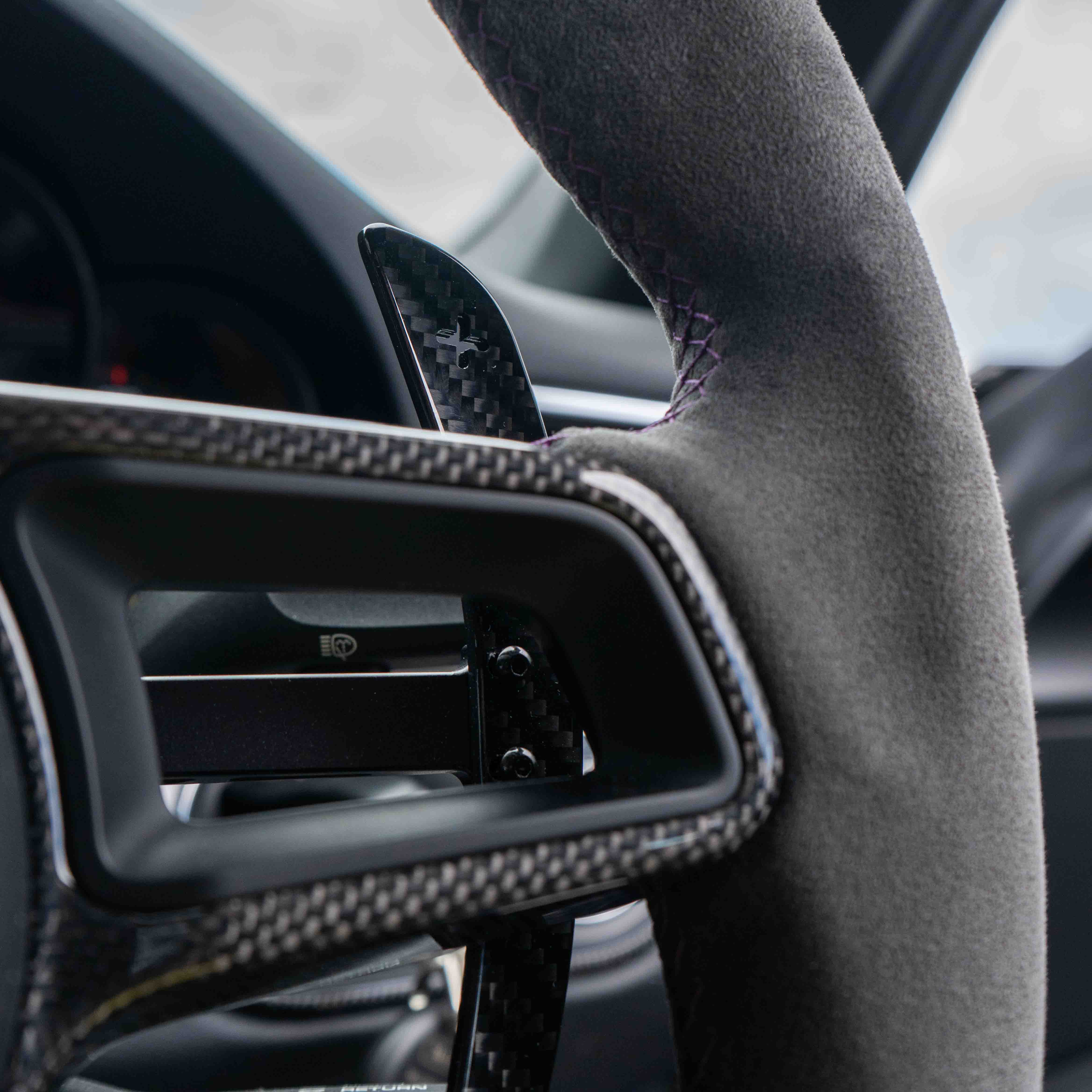 PORSCHE 911/CAYMAN/BOXSTER/CAYENNE/MACAN 2013+ MAGNETIC CARBON FIBRE PADDLES