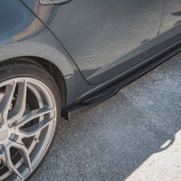 Maxton Design - SIDE SKIRTS SPLITTERS V4 SEAT LEON CUPRA/ FR MK3 FACELIFT (2017-2019)