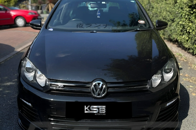 VW GOLF MK6 R FRONT SPLITTER & SIDE EXTENSIONS GLOSS BLACK ABS