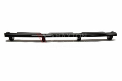** CLEARANCE ** Maxton Design - Central Rear Splitter (Vertical Bars) BMW 1 F20 / F21 (NO RETURN)