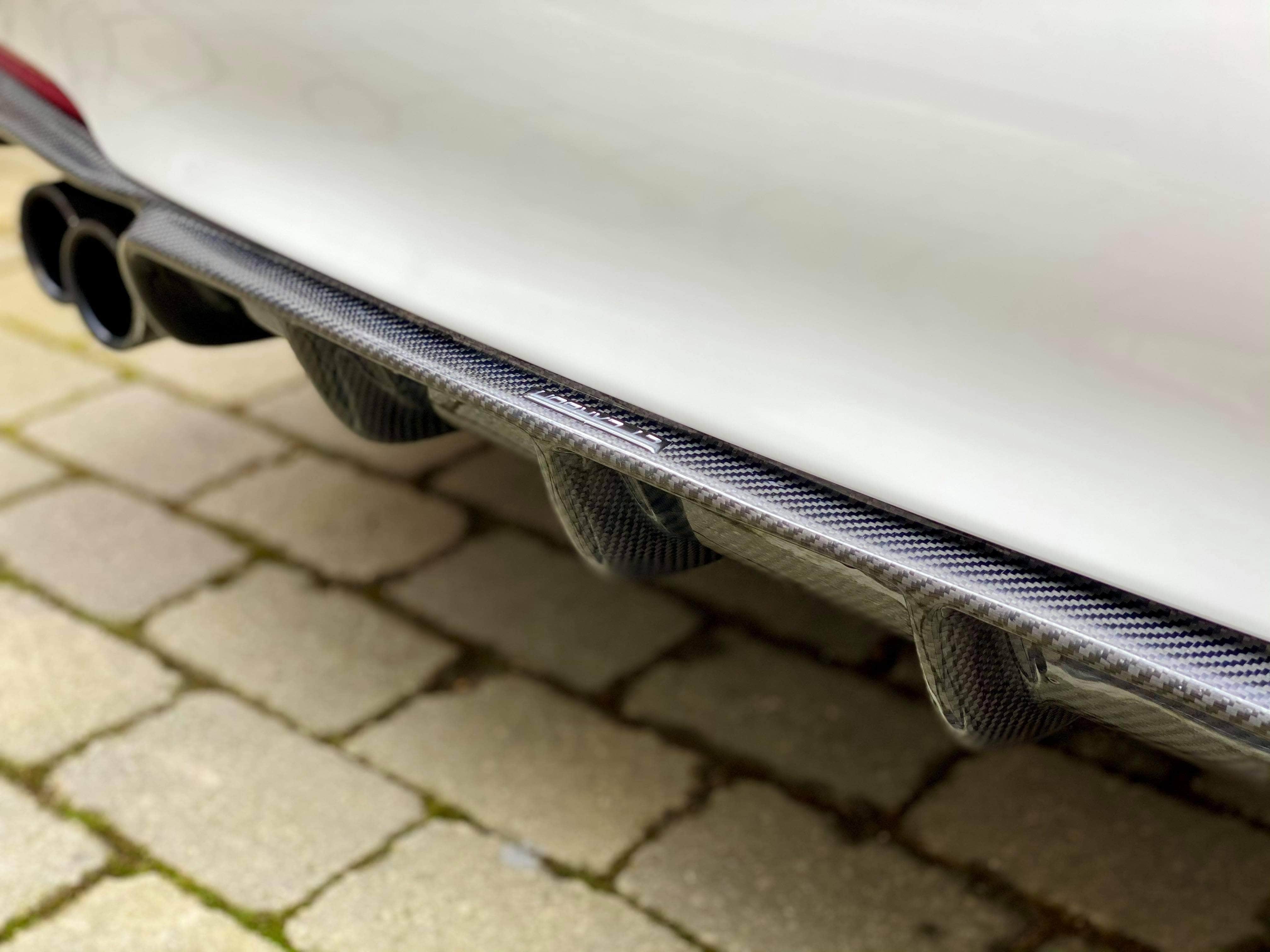 BMW F30/F31 3 SERIES 2011-2015 CARBON FIBRE DIFFUSER - TWIN EXHAUST - V1