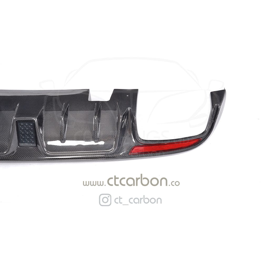MERCEDES C63 W205 2014-2018 SALOON FULL CARBON FIBRE KIT - V2