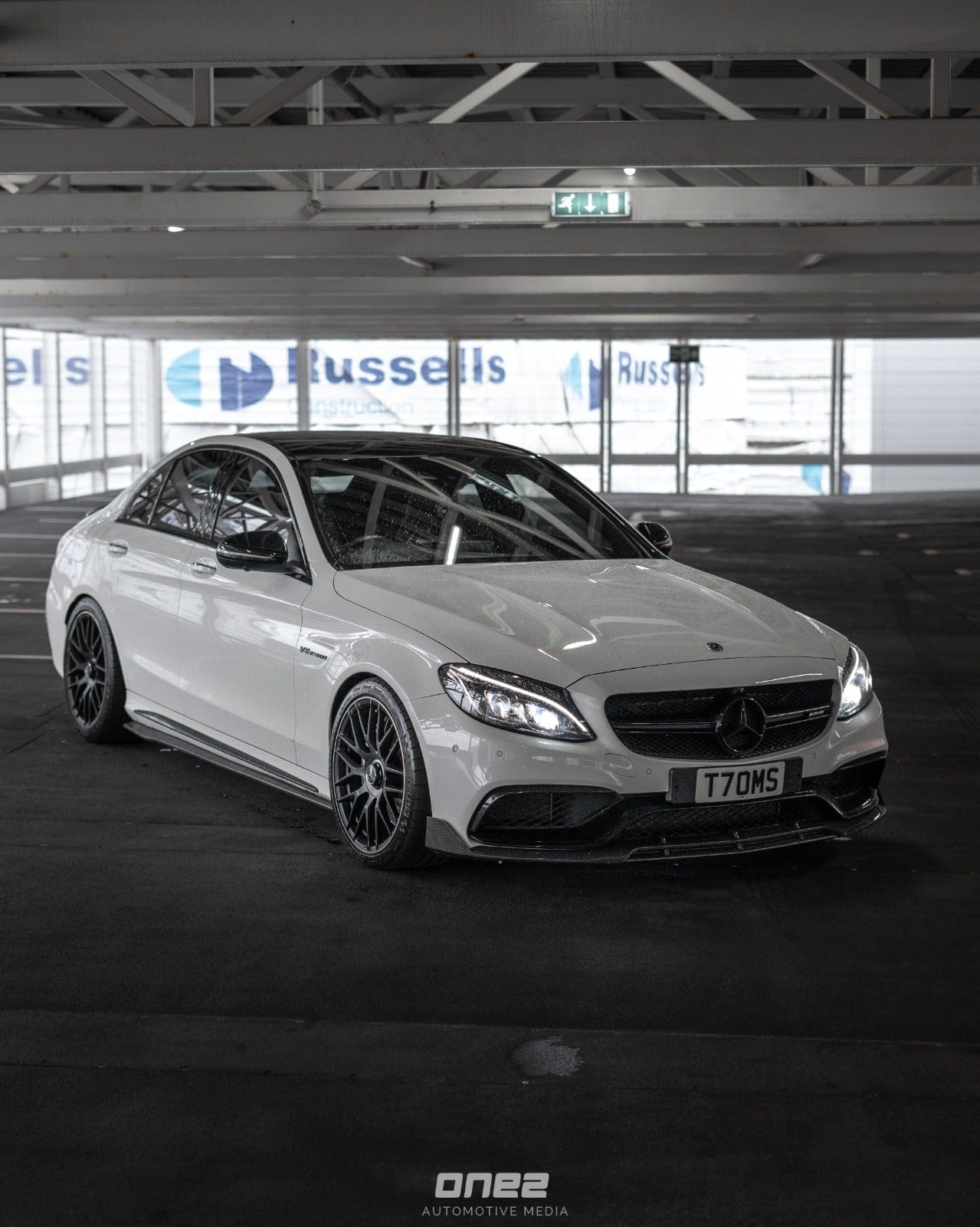 MERCEDES C63 W205 2014-2018 SALOON FULL CARBON FIBRE KIT - V2