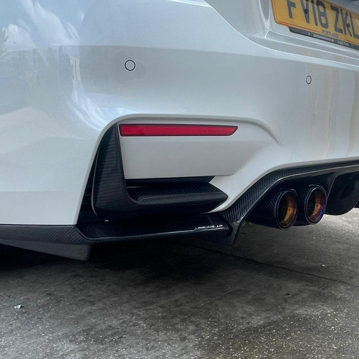 BMW M3 & M4 (F80/F82/F83) 2014-2020 CARBON FIBRE REAR BUMPER CANARDS