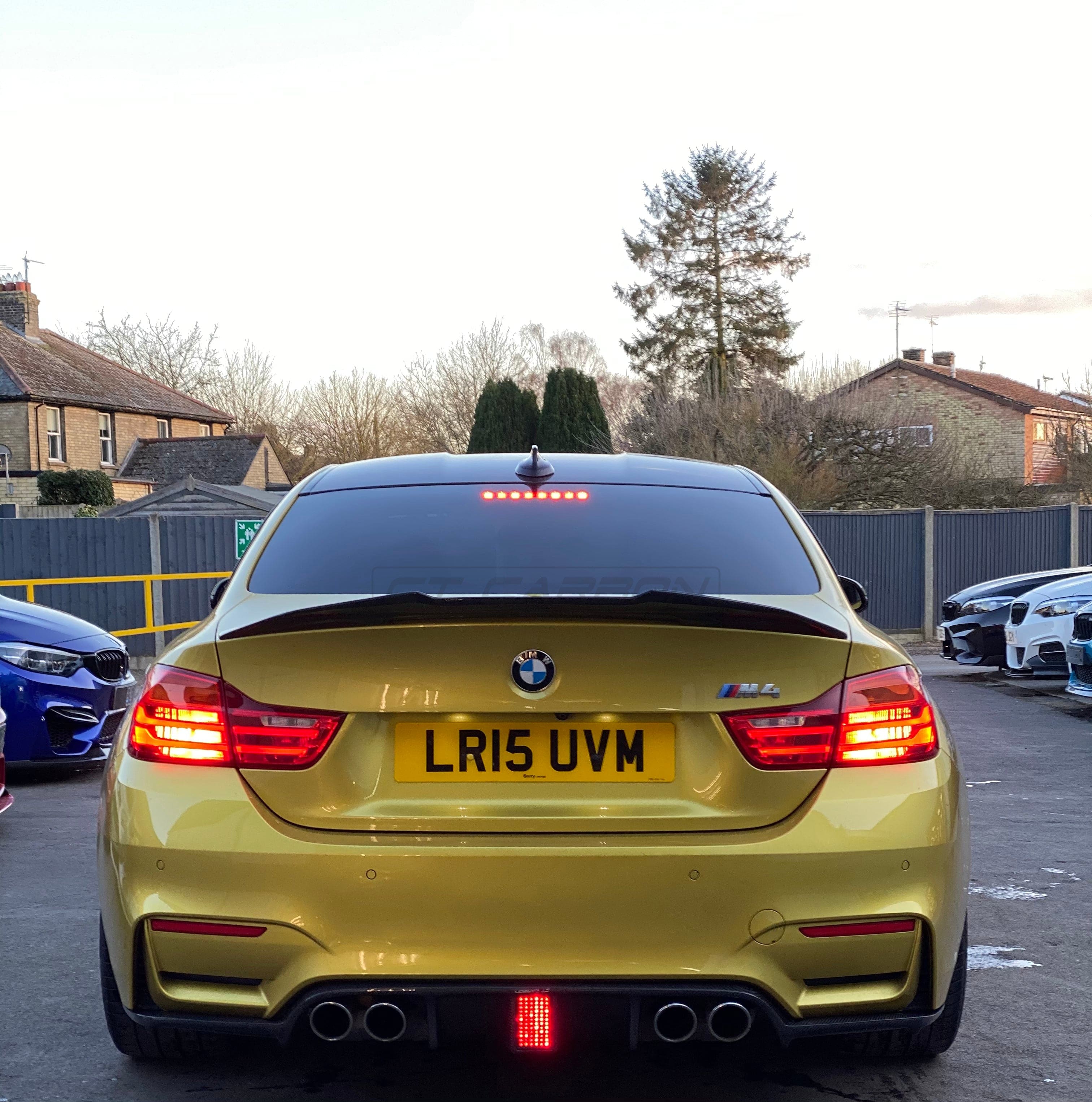 BMW M3/M4 (F80 F82 F83) CARBON FIBRE DIFFUSER WITH DTM LIGHT - V5