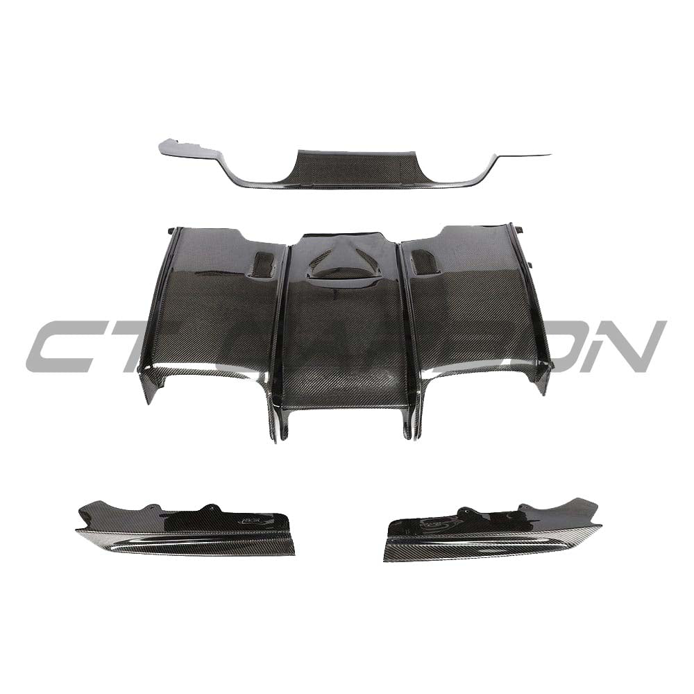 BMW M3/M4 (F80 F82 F83) CARBON FIBRE DIFFUSER - V4