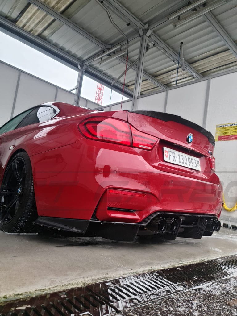 BMW M3/M4 (F80 F82 F83) CARBON FIBRE DIFFUSER - V4