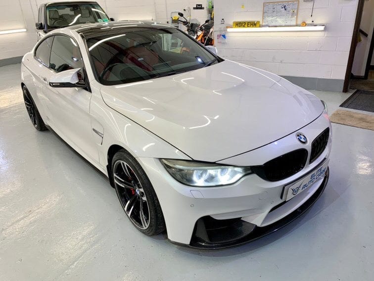 BMW M4 (F83) CONVERTIBLE FULL CARBON FIBRE KIT - V4