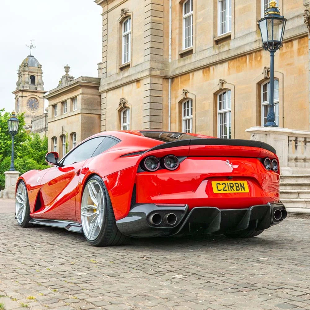 FERRARI 812 SUPERFAST CARBON FIBRE DIFFUSER - CT DESIGN