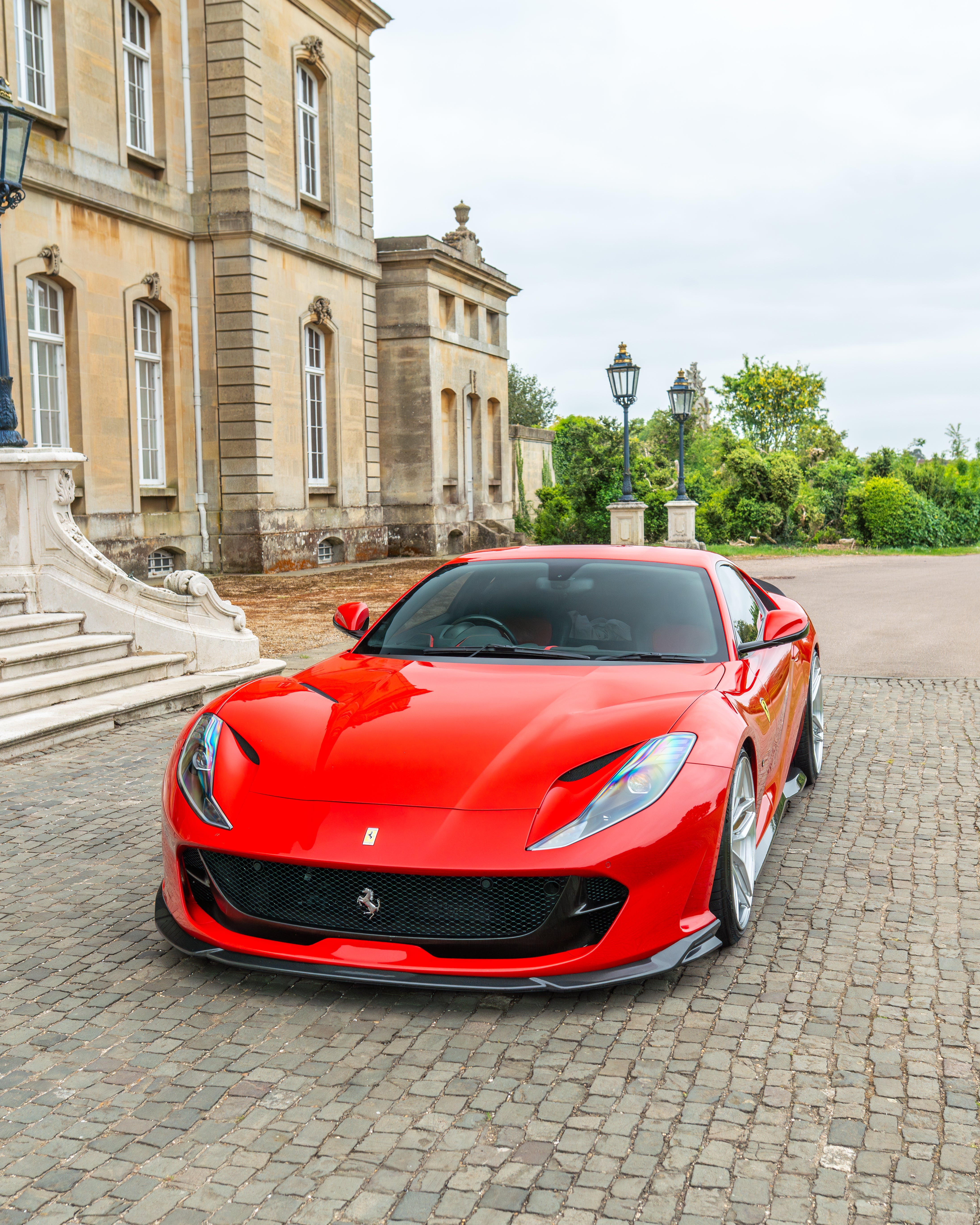FERRARI 812 SUPERFAST CARBON FIBRE KIT V1 - CT DESIGN