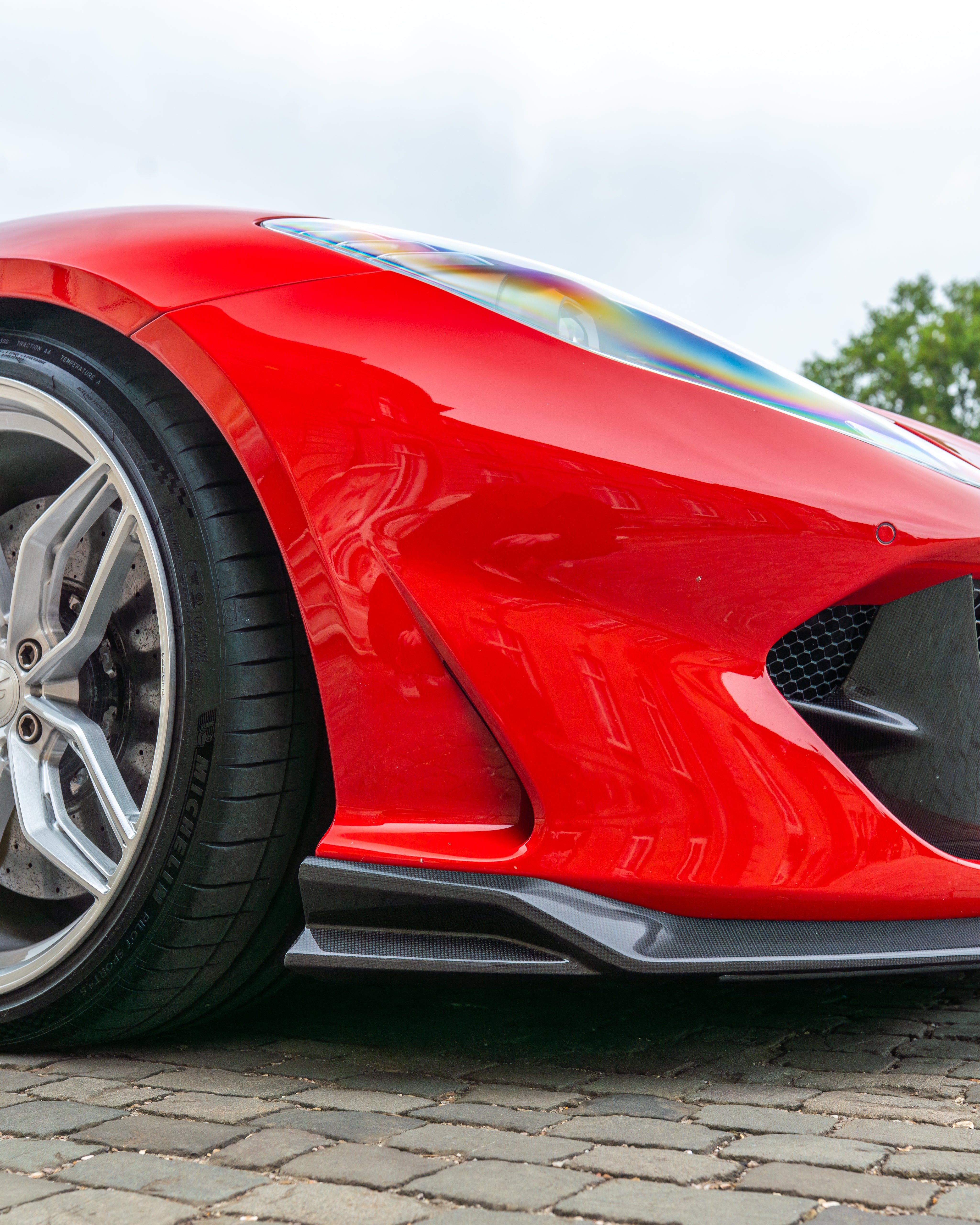 FERRARI 812 SUPERFAST CARBON FIBRE KIT V1 - CT DESIGN