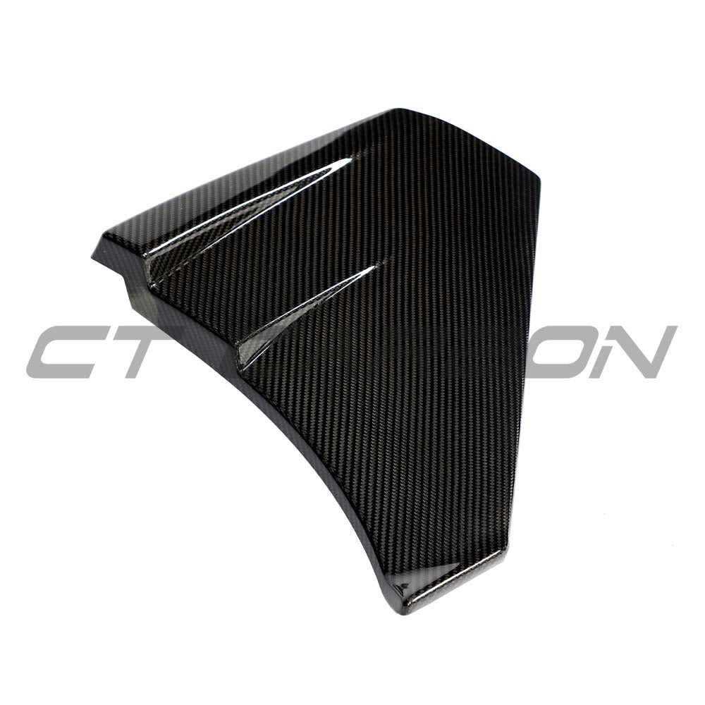 LAMBORGHINI REVUELTO CARBON FIBRE DOOR TRIM - CT DESIGN
